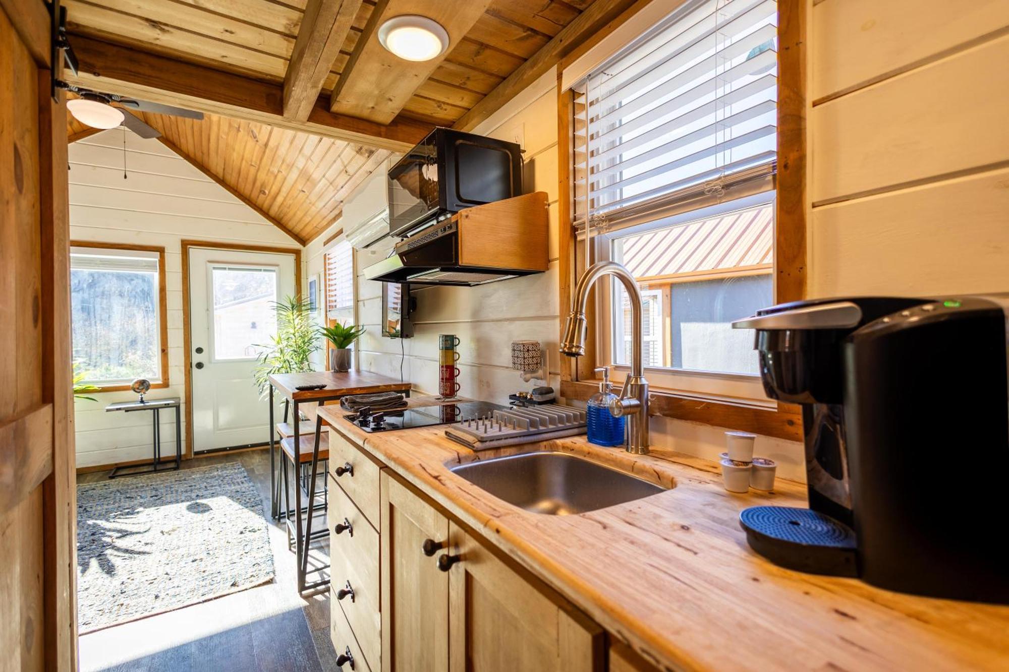 Sojourn Lodging Sevierville Eksteriør billede